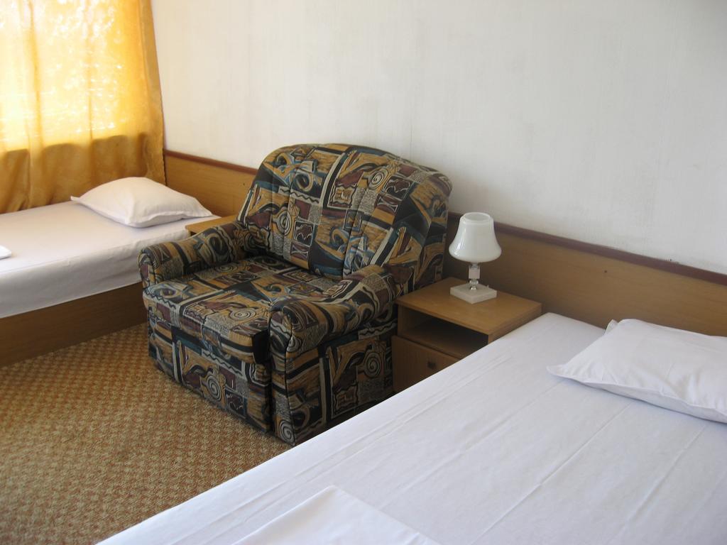 Hotel Zora Кранево Экстерьер фото