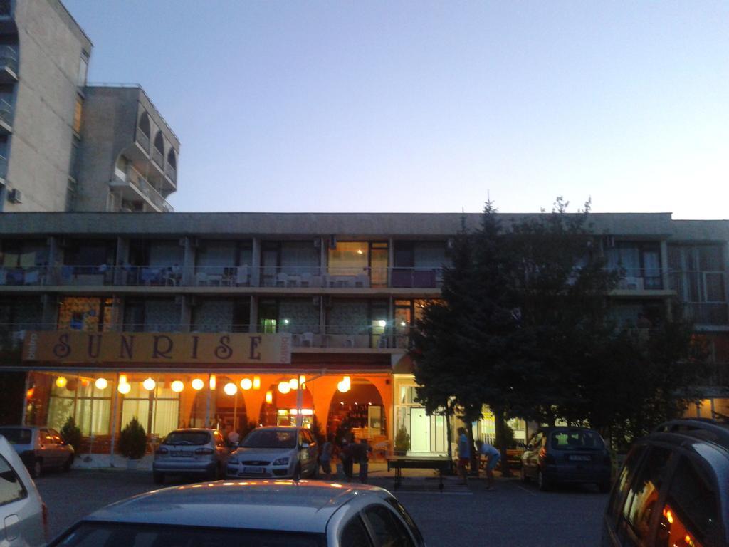 Hotel Zora Кранево Экстерьер фото